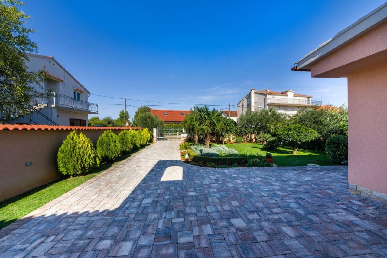 Navis Luxury Villa Водице Екстер'єр фото